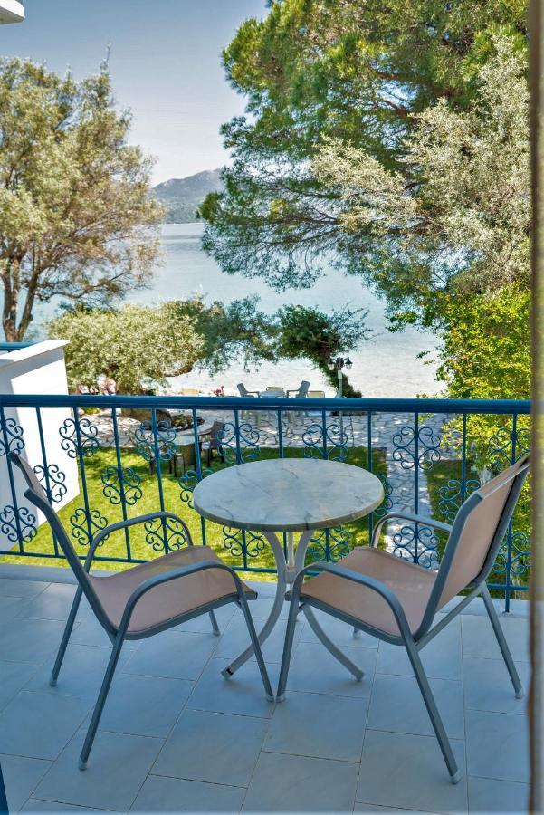 Zois Apartments นิเกียนา ภายนอก รูปภาพ