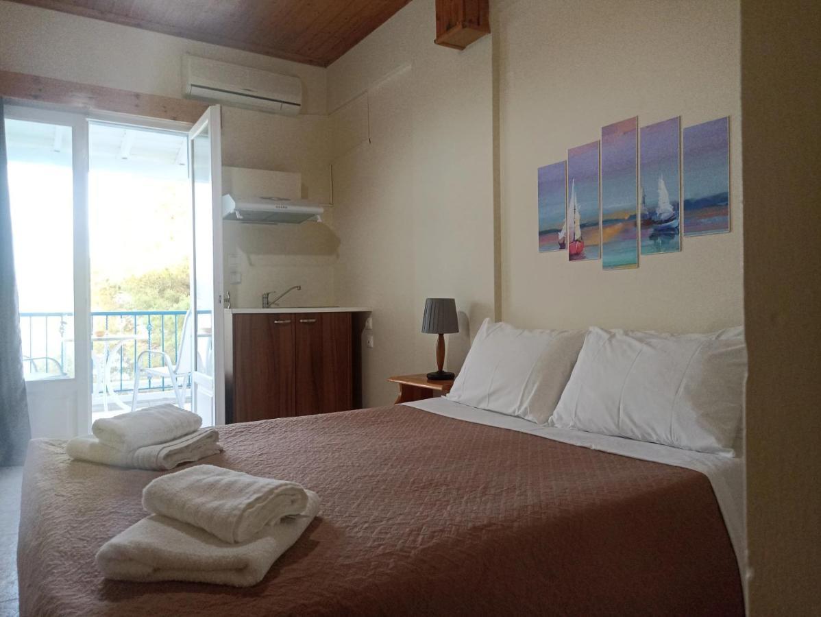 Zois Apartments นิเกียนา ภายนอก รูปภาพ